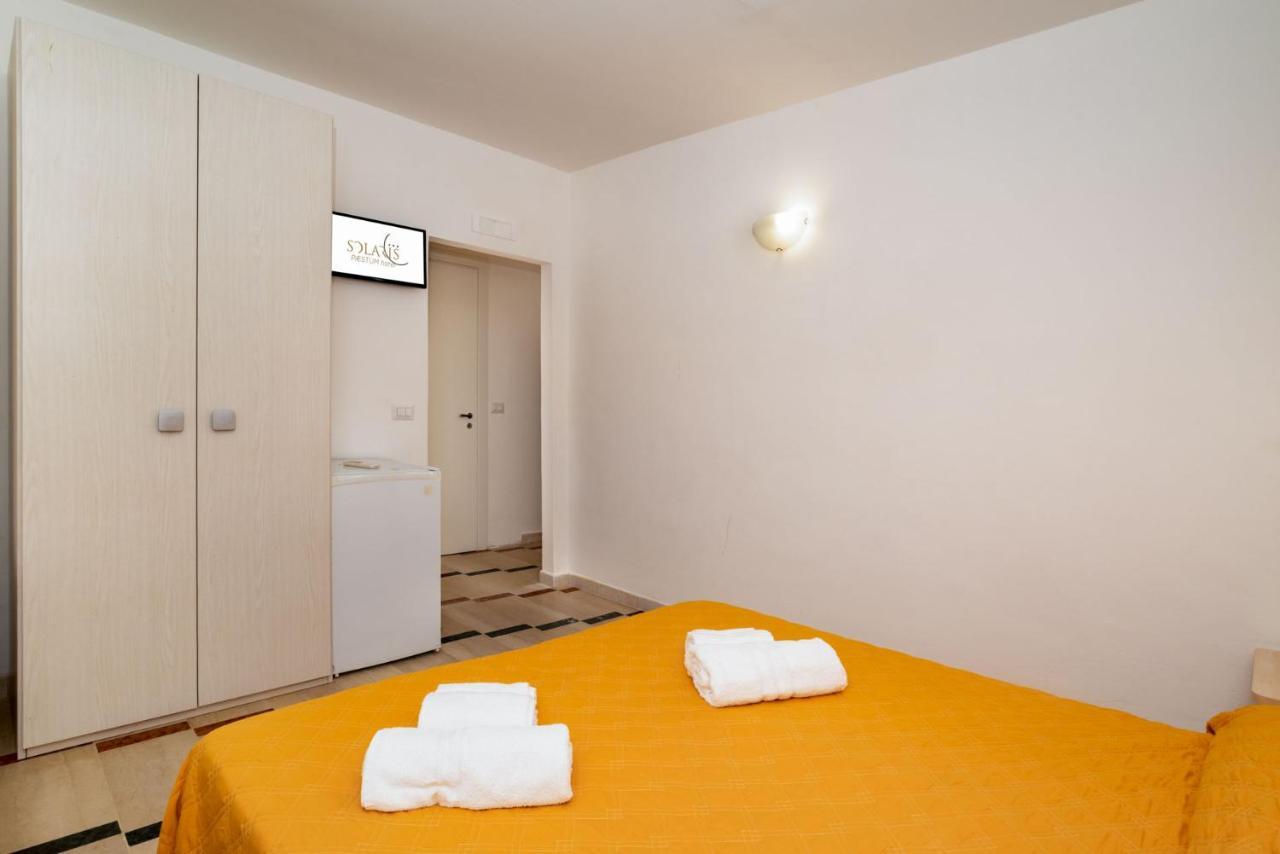 Solaris Paestum Hotel Bagian luar foto